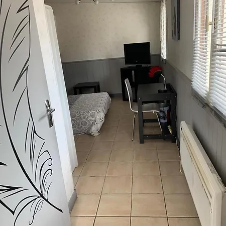 Gites de Montvaltin Le Breuil  Chambre photo