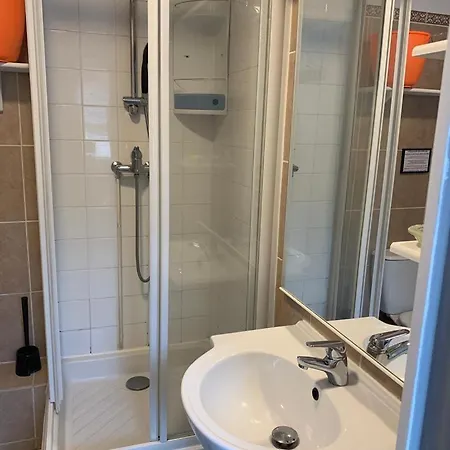 Gites de Montvaltin Le Breuil  Chambre photo